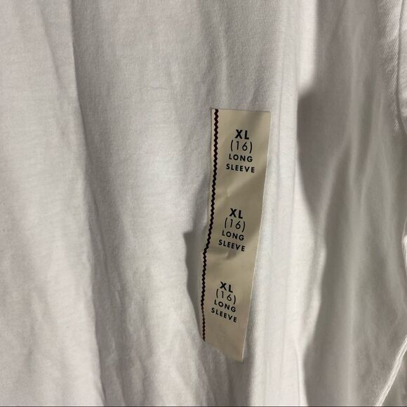 Cat & Jack Boys’ Long Sleeve Crew Neck Basic White Tee - Picture 2 of 4